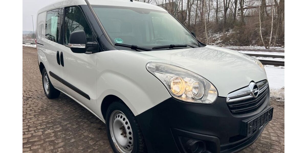 Opel Combo 77.000 km 6.990 &euro; Sulzbach-Rosenberg 92237