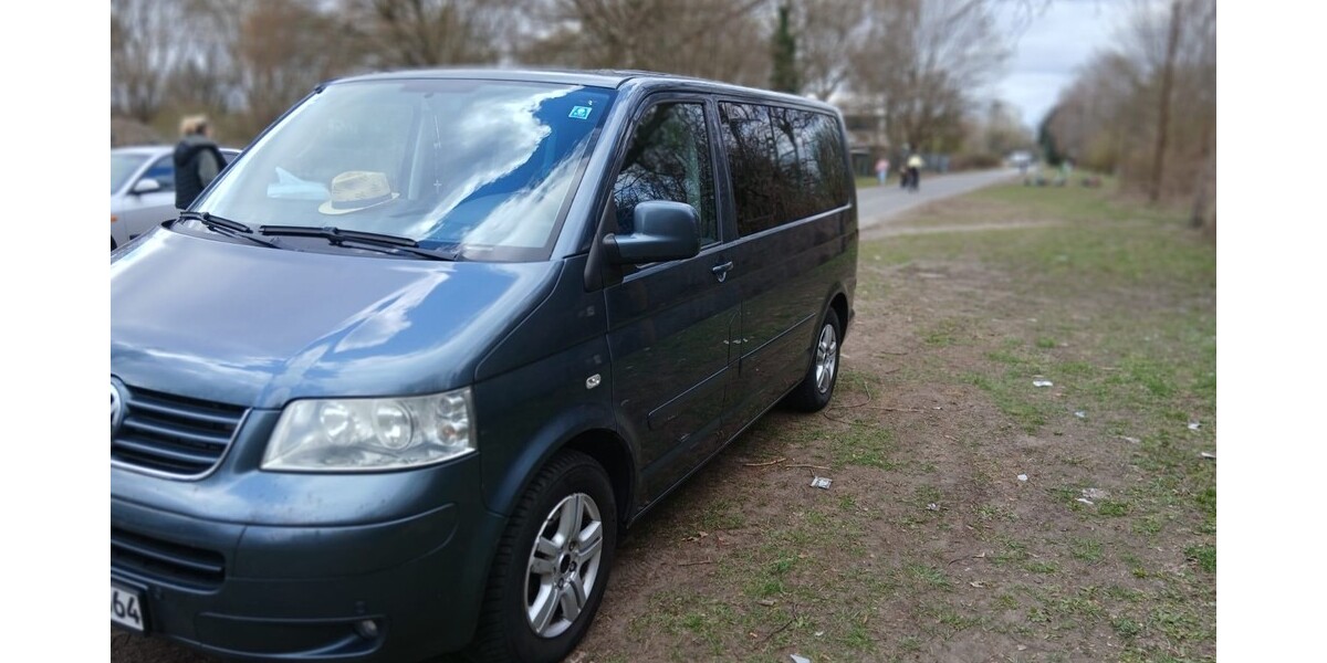 VW T5 Multivan 289.000 km 9.999 &euro; Berlin 10178