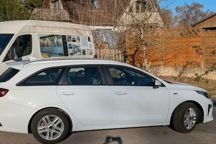 Kia ceed Sportswagon 22.000 km 14.999 &euro; Kiel 24149