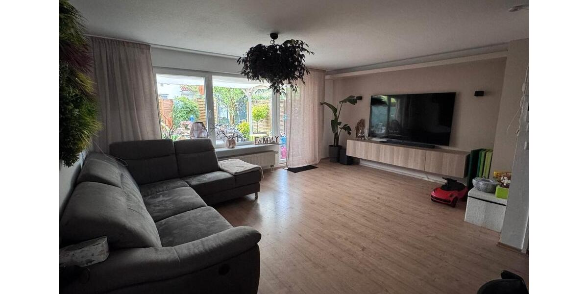 Reihenhaus Wiesloch - 5 Zimmer, 130 m&sup2;, 489.000&euro; | Angebot:26232325