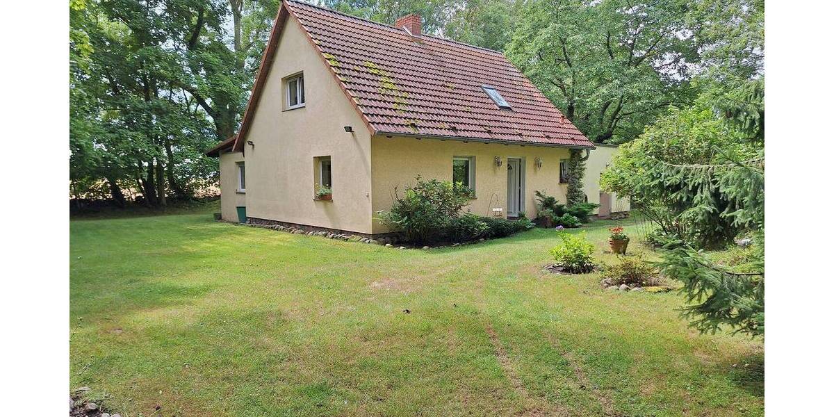 Mit ausbaufähiger Feldsteinscheune - Einfamilienhaus nahe Züssow 4 zimmer