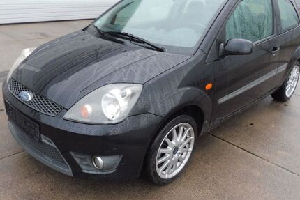 Ford Fiesta 255.000 km 1.690 &euro; Eschweiler 52249