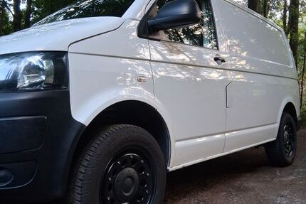 VW T5 Transporter 264.200 km 12.999 &euro; Rossau-Seifersbach 09661