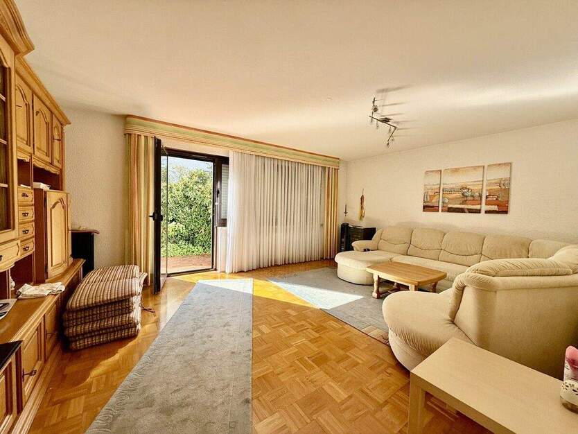 Charmantes Einfamilienhaus mit großem Garten und Potenzial in Regensburg-Reinhausen 6 zimmer