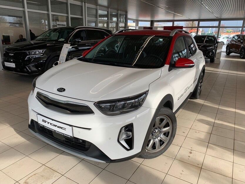 Kia Stonic 24.500 km 18.875 € Münchberg 95213