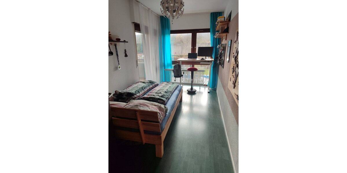 Etagenwohnung Remshalden Grunbach - 6 Zimmer, 144 m&sup2;, 490.000&euro; | Angebot:26819314