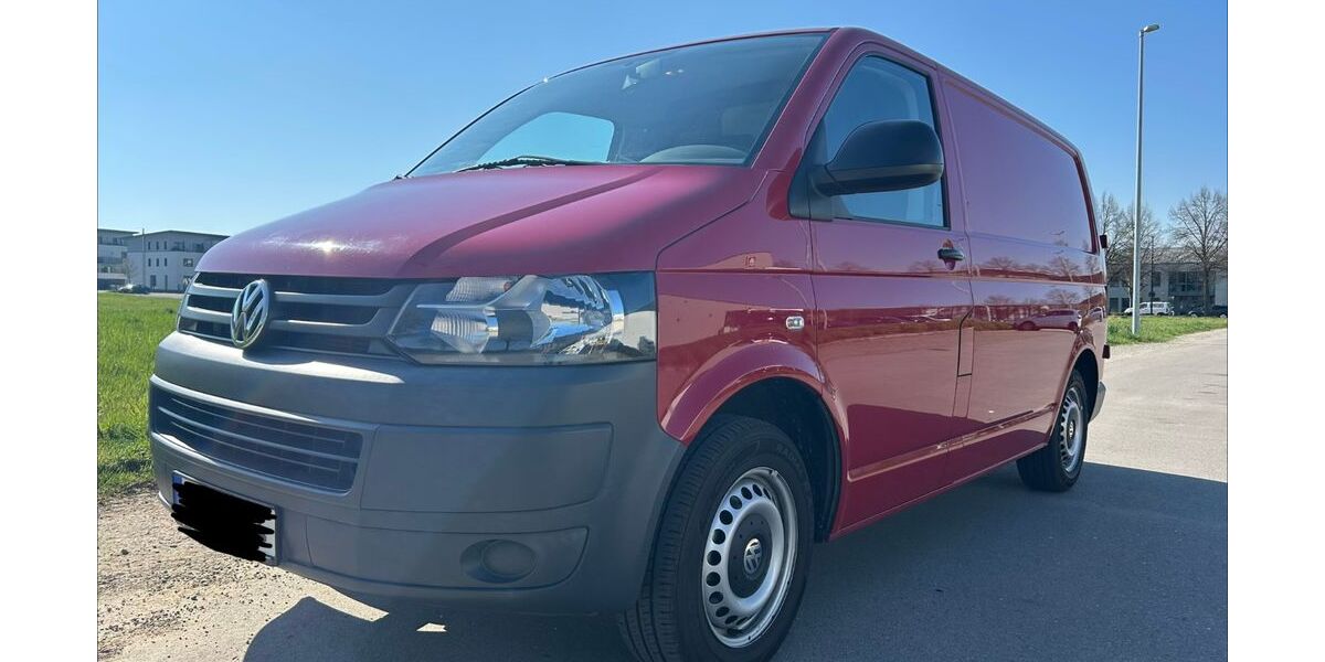 VW T5 Transporter 147.322 km 14.600 &euro; Zorneding 85604