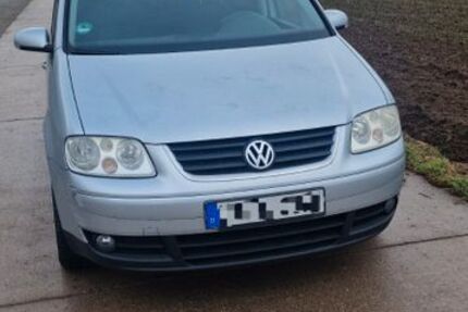 VW Touran 171.000 km 2.000 &euro; Fellbach 70736