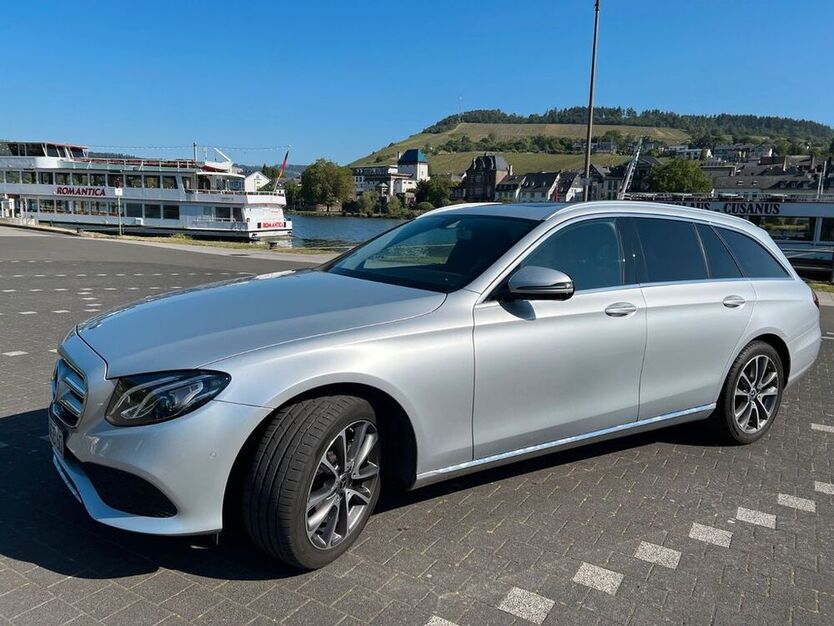 E 200