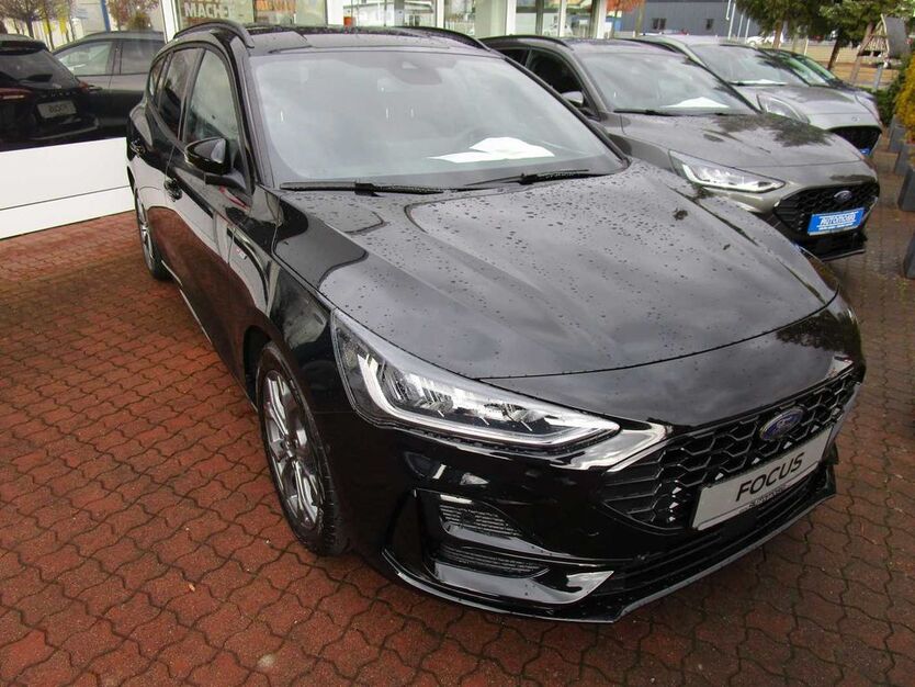 Ford Focus 14.250 km 28.490 € Mühlhausen 99974