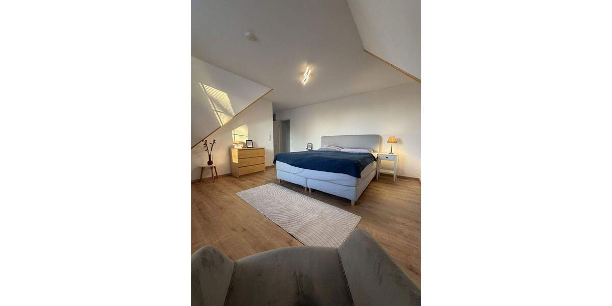 Großzügiges Einfamilienhaus mit umlaufender Terrasse 6 zimmer