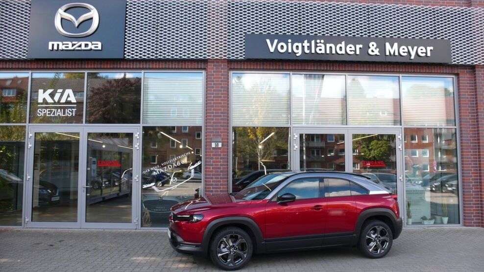 Mazda MX-30 19.655 km 13.985 € Hamburg 22049