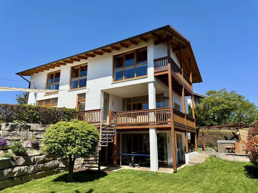 Haus zum Kaufen in Dießen am Ammersee 1.650.000 € 273 m²
