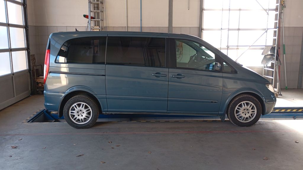 Mercedes-Benz Viano 255.000 km 11.500 &euro; Geseke 59590