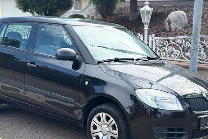 Skoda Fabia 134.000 km 2.350 &euro; Hördt 76771