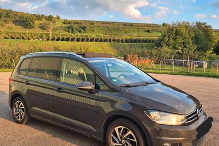 VW Touran 231.000 km 10.999 &euro; Vogtsburg 79235