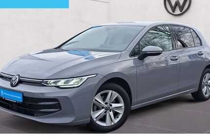 VW Golf 14.813 km 28.330 &euro; Kölln-Reisiek 25337