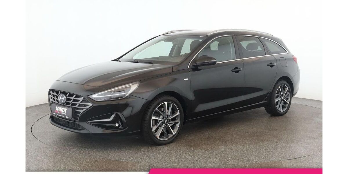 Hyundai i30 72.600 km 17.684 &euro; Neuss 41464