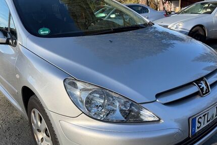 Peugeot 307 137.000 km 1.999 &euro; Chemnitz 09125
