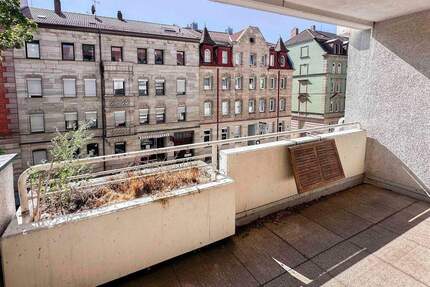 Komfortabel wohnen im 2. Obergeschoss - mit Fahrstuhl und Balkon! SOFORT bezugsfrei! 3 zimmer