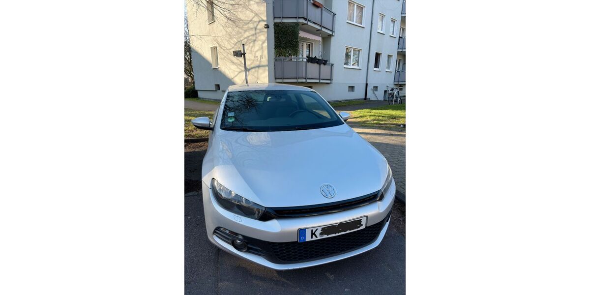 VW Scirocco 177.000 km 7.000 &euro; Leverkusen 51379