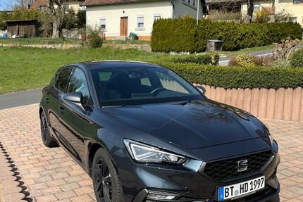 Seat Leon 69.874 km 20.250 € Creußen 95473