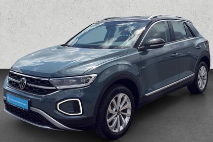 VW T-Roc 1.993 km 32.489 &euro; Bad Hersfeld 36251