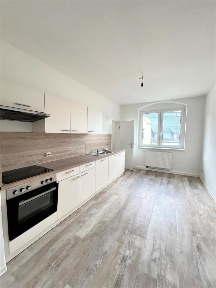 2 Monate Kaltmietfrei! Alles was man braucht - Platz, Einbauküche, toller Blick.... zimmer