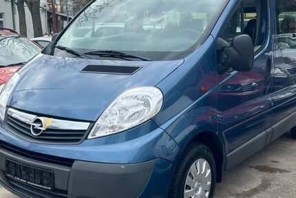 Opel Vivaro 248.000 km 8.999 &euro; BERLIN 13409