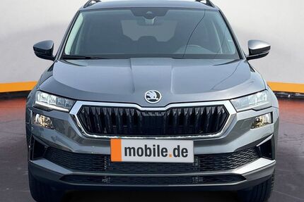 Skoda Karoq Selection TSI DSG|NAVI|KAMERA|ACC|4x S 1.030 km 29.945 € 0Null