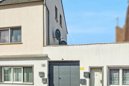 Haus Troisdorf Altenrath - 9 Zimmer, 200 m&sup2;, 549.000&euro; | Angebot:24849586