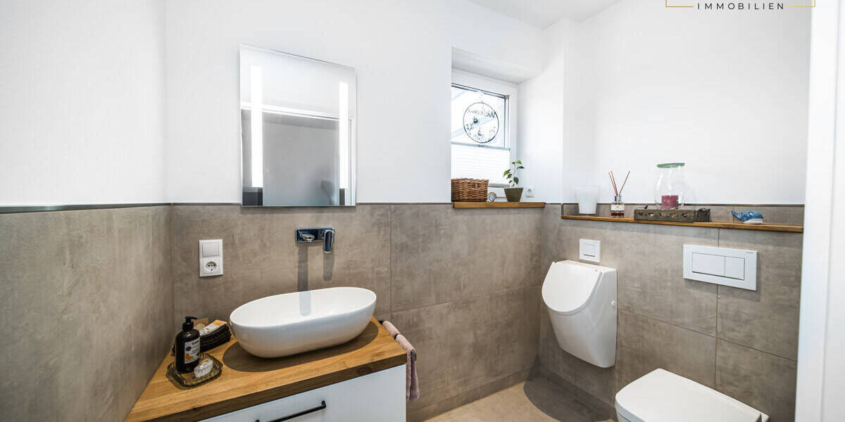 Doppelhaushälfte Essen (Oldenburg) Essen - 3 Zimmer, 124 m&sup2;, 1.300&euro; | Angebot:25996316