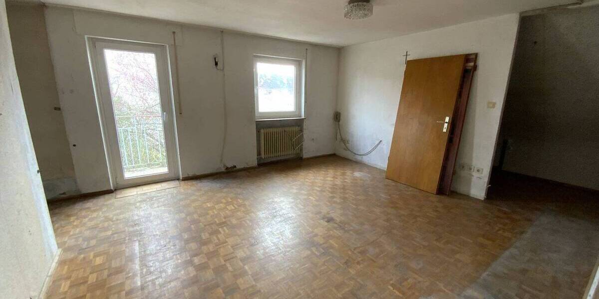 Einfamilienhaus Forchheim - 7 Zimmer, 135 m&sup2;, 394.000&euro; | Angebot:26190019