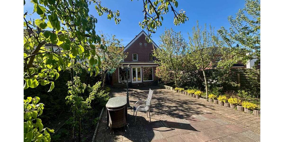 Einfamilienhaus Pinneberg - 7 Zimmer, 145 m&sup2;, 389.000&euro; | Angebot:26642676