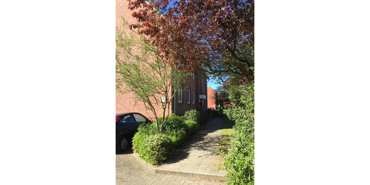 Dachgeschoßwohnung Neumünster Brachenfeld/Ruthenberg - 3 Zimmer, 75 m&sup2;, 635&euro; | Angebot:26379227
