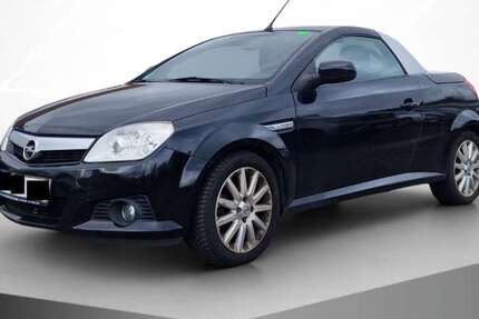 Opel Tigra 140.000 km 2.690 &euro; Bad Driburg 33014