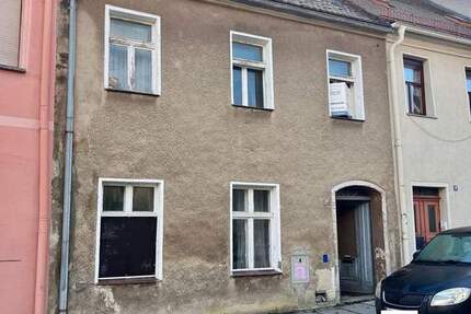 Reihenhaus mit Potenzial in bevorzugter Stadtlage von Kamenz 7 zimmer