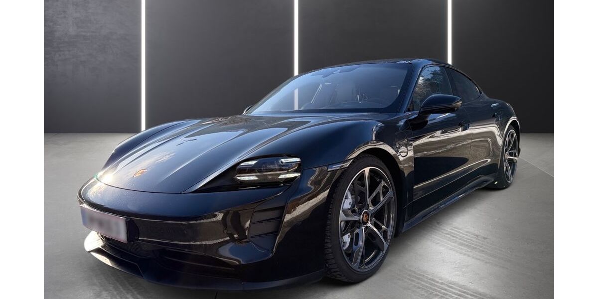 Porsche Taycan 83.000 km 63.900 &euro; München 80331