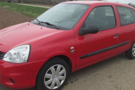 Renault Clio 106.000 km 2.555 &euro; Ettenheim 77955