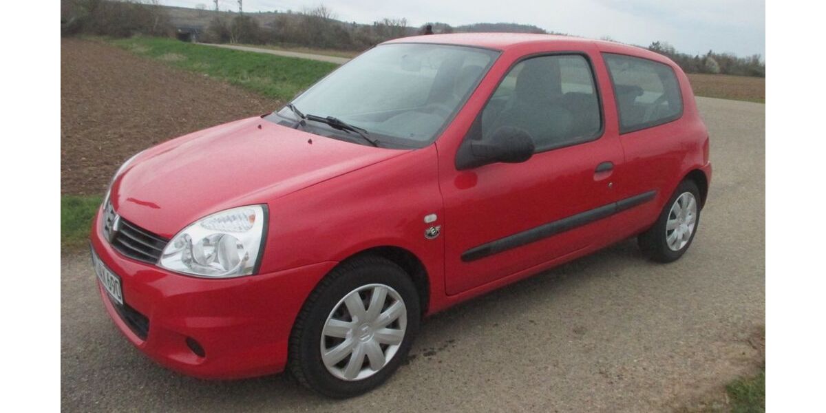 Renault Clio 107.000 km 2.444 &euro; Ettenheim 77955