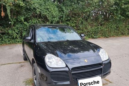 Porsche Cayenne 118.500 km 10.650 &euro; München 81735