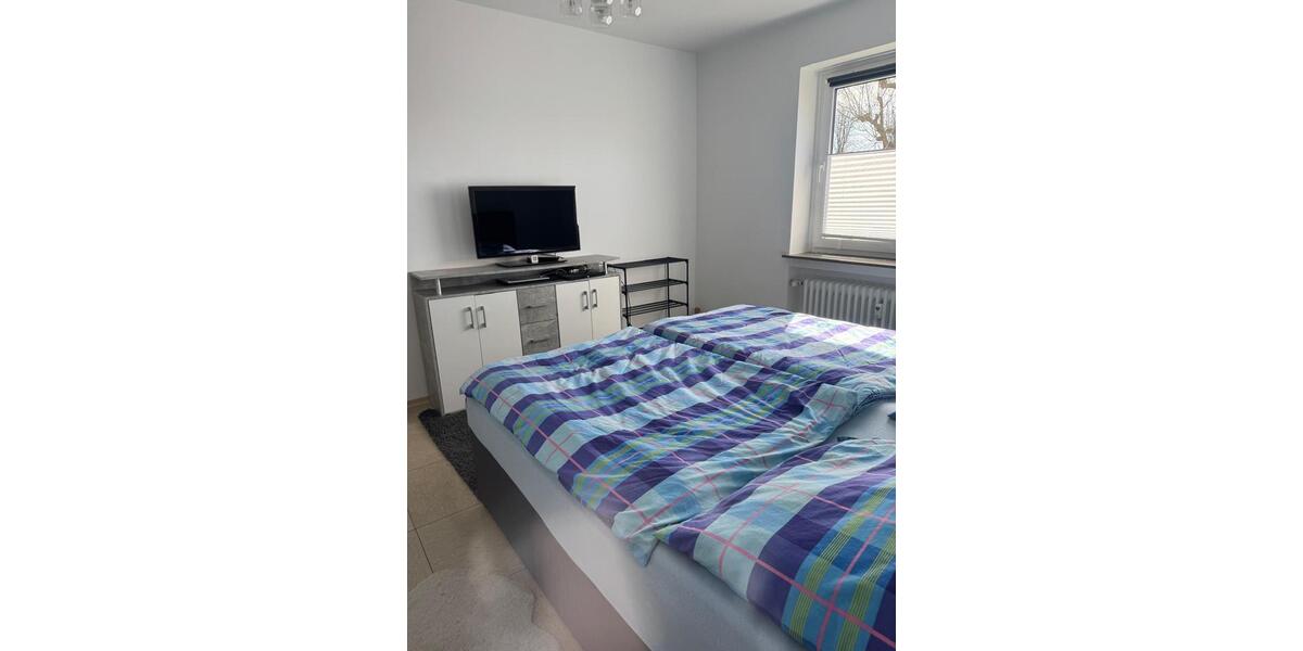 Etagenwohnung Sontra - 2 Zimmer, 75 m&sup2;, 450&euro; | Angebot:26225874
