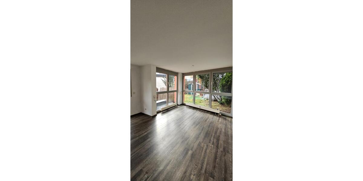 Terrassenwohnung Dresden Leuben - 2 Zimmer, 53 m&sup2;, 175.000&euro; | Angebot:26424897