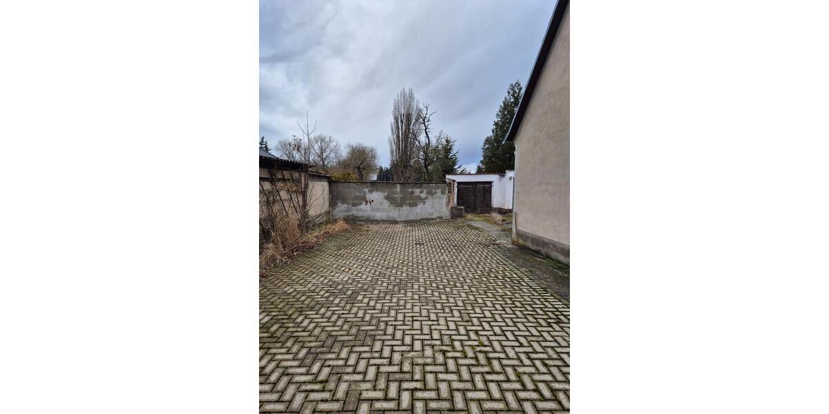 Einfamilienhaus Calbe (Saale) - 8 Zimmer, 163 m&sup2;, 60.000&euro; | Angebot:26030244