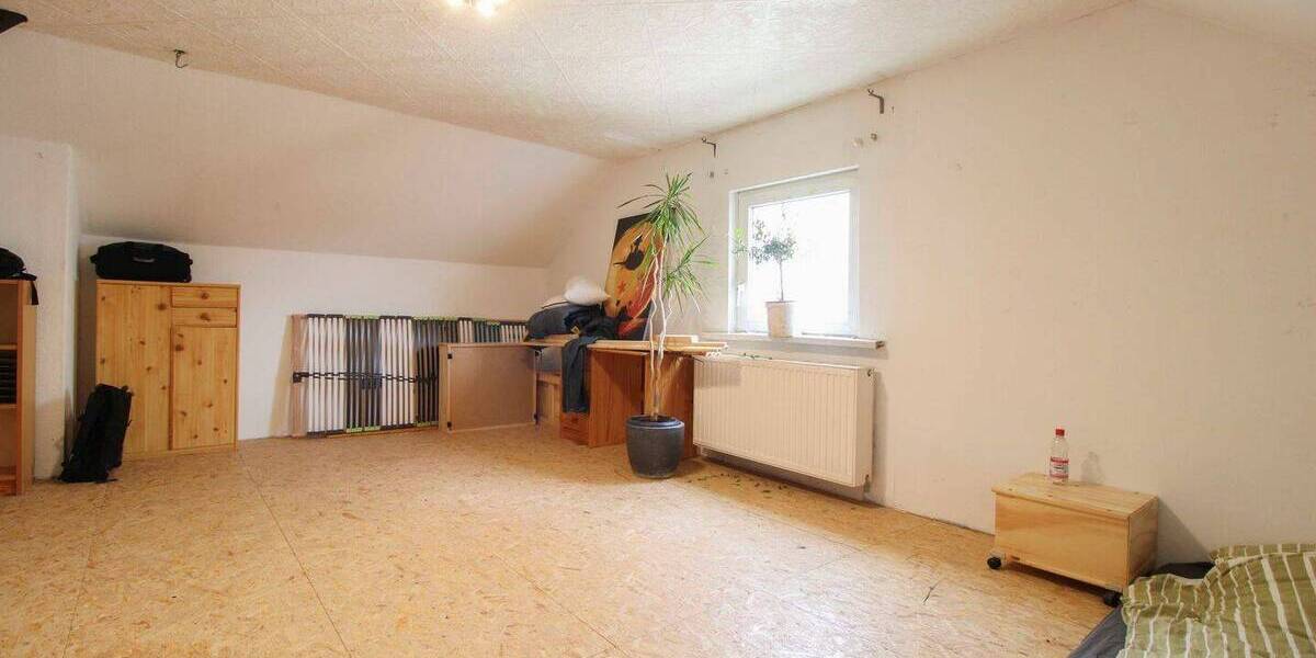 Einfamilienhaus Hungen Villingen - 6 Zimmer, 141 m&sup2;, 199.000&euro; | Angebot:26275654