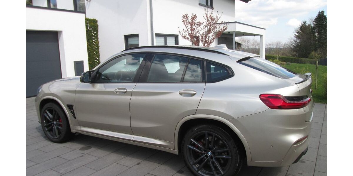BMW X4 M 45.500 km 54.750 &euro; Udenbreth 53940