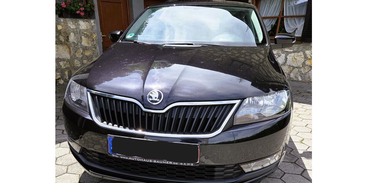 Skoda Rapid 100.000 km 8.500 &euro; Nabburg 92507