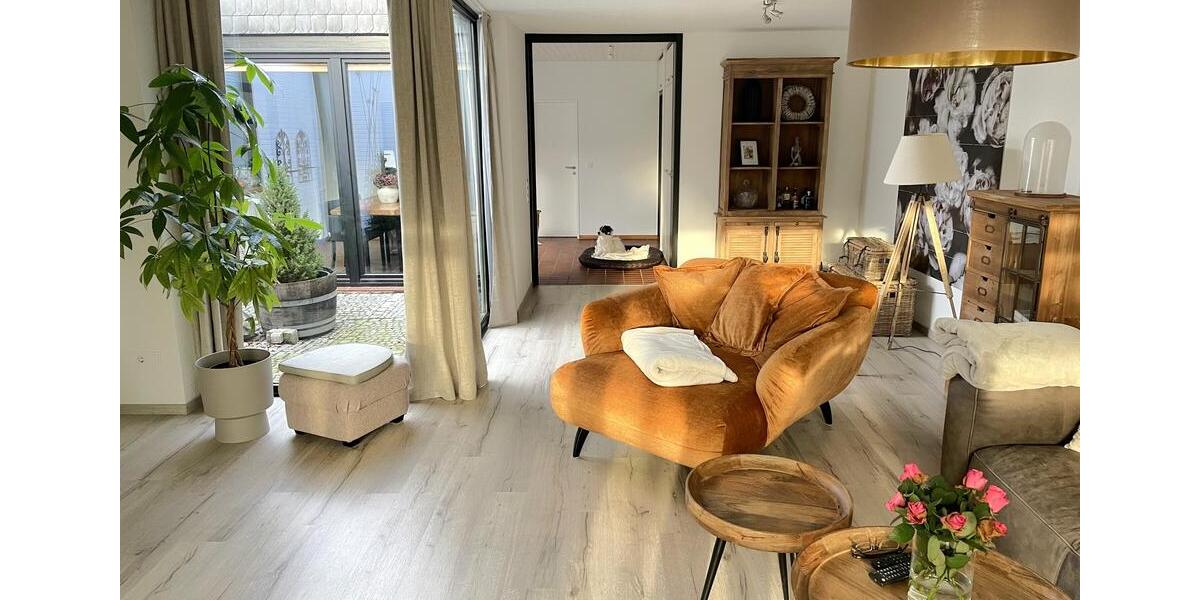 Reihenhaus Westerstede - 4 Zimmer, 132 m&sup2;, 1.300&euro; | Angebot:24727414