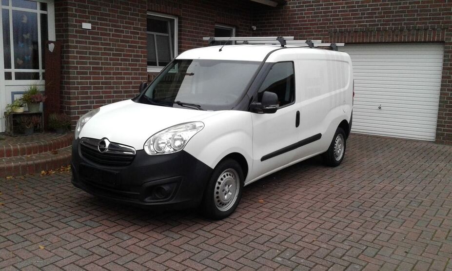 Opel Combo 129.000 km 6.800 € Wiesmoor 26639