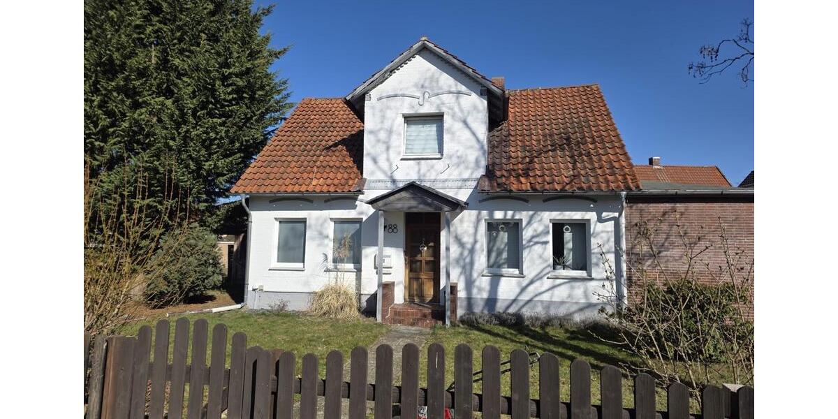 Einfamilienhaus Gifhorn - 5 Zimmer, 115 m&sup2;, 600&euro; | Angebot:25393057